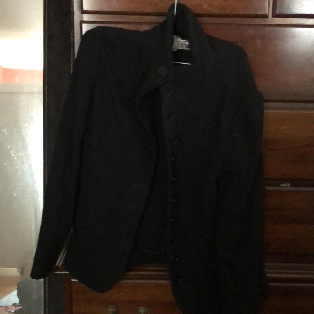 Cute black shirt Ralph Lauren jacket